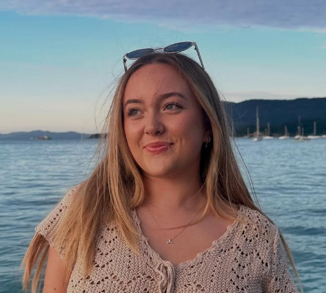 Ella Wallis 001