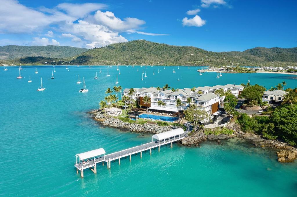 hamilton island jobs